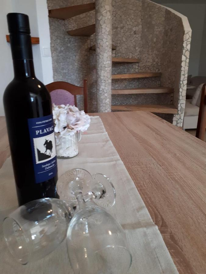 Amanda C Apartamento Starigrad Paklenica Exterior foto
