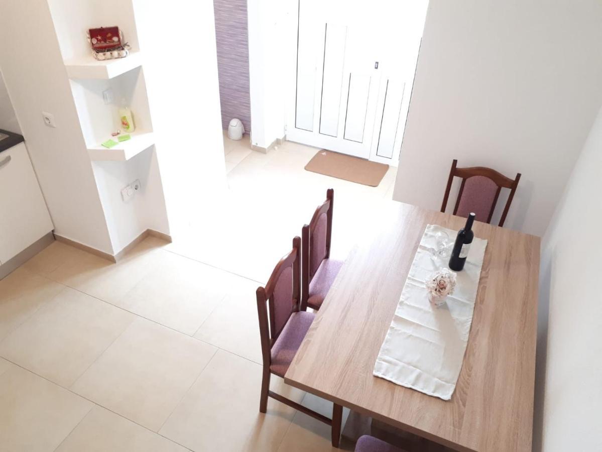 Amanda C Apartamento Starigrad Paklenica Exterior foto